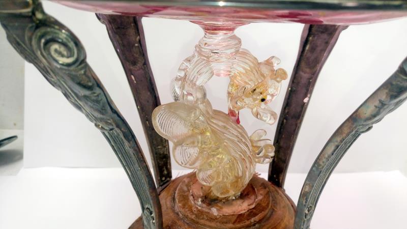 An Edwardian Murano glass bowl in metal stand and surmounted with dragons A/F - Image 11 of 14