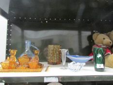 A mixed lot of glassware including trinket set,