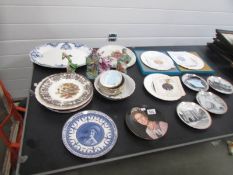 A mixed lot including Lincoln related plates