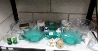 A mixed lot of glass ware etc