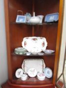 A mixed lot including Wedgwood,