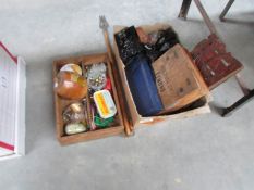 A mixed lot of interesting items