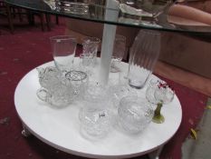 A mixed lot of good glass ware