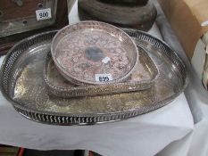 A quantity of silver plate gallery trays