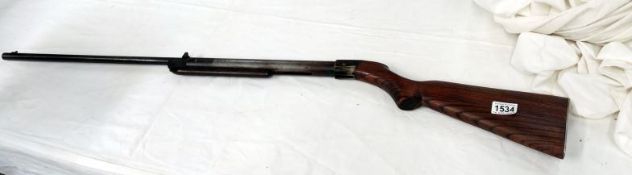 An air rifle for spares (trigger mechanism missing)