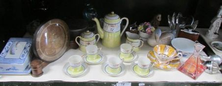 A mixed lot including tea set,