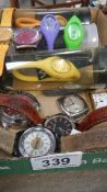 A quantity of watches,