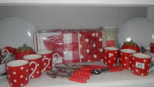 A quantity of Next floral and spotted kitchen ware