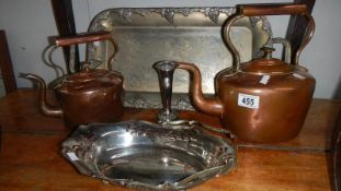 2 copper kettles and 3 items of metal ware