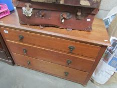 An oak 3 drawer chest