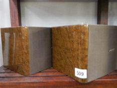 A pair of Bose 171 bookshelf speakers,