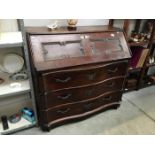 A Georgian oak bureau