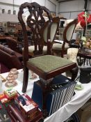 An Edwardian mahogany dining chair