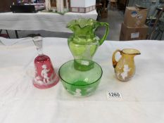 4 pieces of Mary Gregory glass