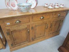 A solid pippy oak 3 drawer,