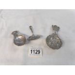 A continental silver sugar sifter spoon (32 gms),