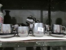 A Prinknash coffee set and 2 mugs