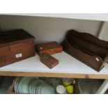 2 wooden boxes,