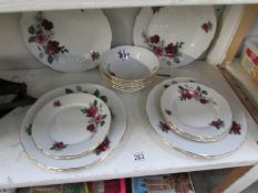 An 18 piece Czechoslovakian dessert set