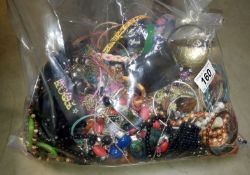 A bag of costume jewellery