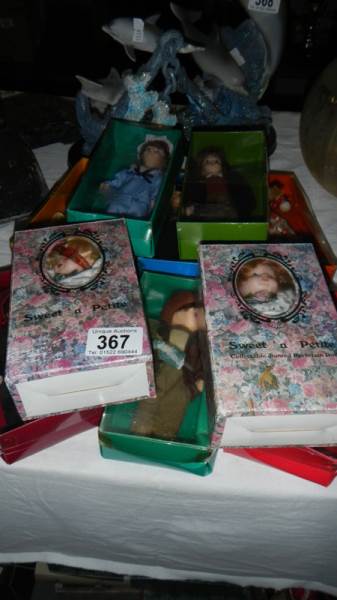 10 small boxed dolls - Image 2 of 2