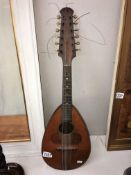 An old mandolin (no Makers mark)