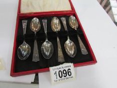 A cased set of 6 silver tea spoons,