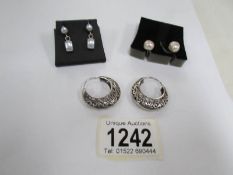 3 pairs of earrings,