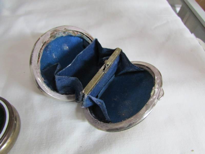 A mixed lot of collectable pill boxes, a scent bottle, - Image 4 of 4