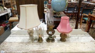 3 table lamps & an oil lamp