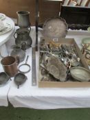 A mixed lot of pewter items,