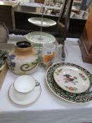 A mixed lot including cake stand