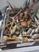 A large quantity of old pipes including clay, English,
