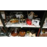 2 shelves of kitchenalia