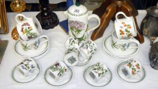 A quantity of Portmeirion Botanic Garden pottery (25 pieces)