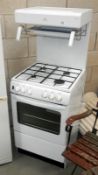 A New World gas cooker