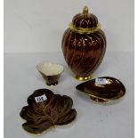 4 pieces Carlton Ware – lustre red with gold borders – Vase, 3 dishes (4) (perfect)