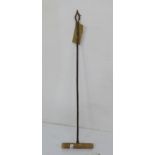 18thC Thatchers Needle, with wooden handle, 3ft l