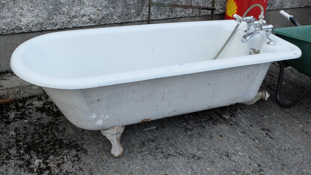 Victorian Cast Iron Roll Top Bath, on ball and claw feet, 6ft”ww, chrome mixer taps