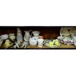 Shelf of china items – Aynsley, cherubs, shell dish etc