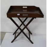 Edwardian Mahogany Butlers Tray on a folding stand with turned legs, 25”w x 32”h