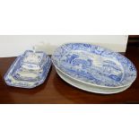 2 blue/grey and white meat plates, 5 piece graduating serving plates (7)