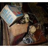 Brass fender, fire grate & box of kitchenalia