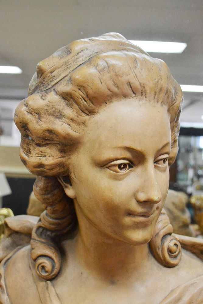 Large antique Goldscheider terracotta bust of a lady, impressed marks to back, numbers 3754/59 - Bild 2 aus 3