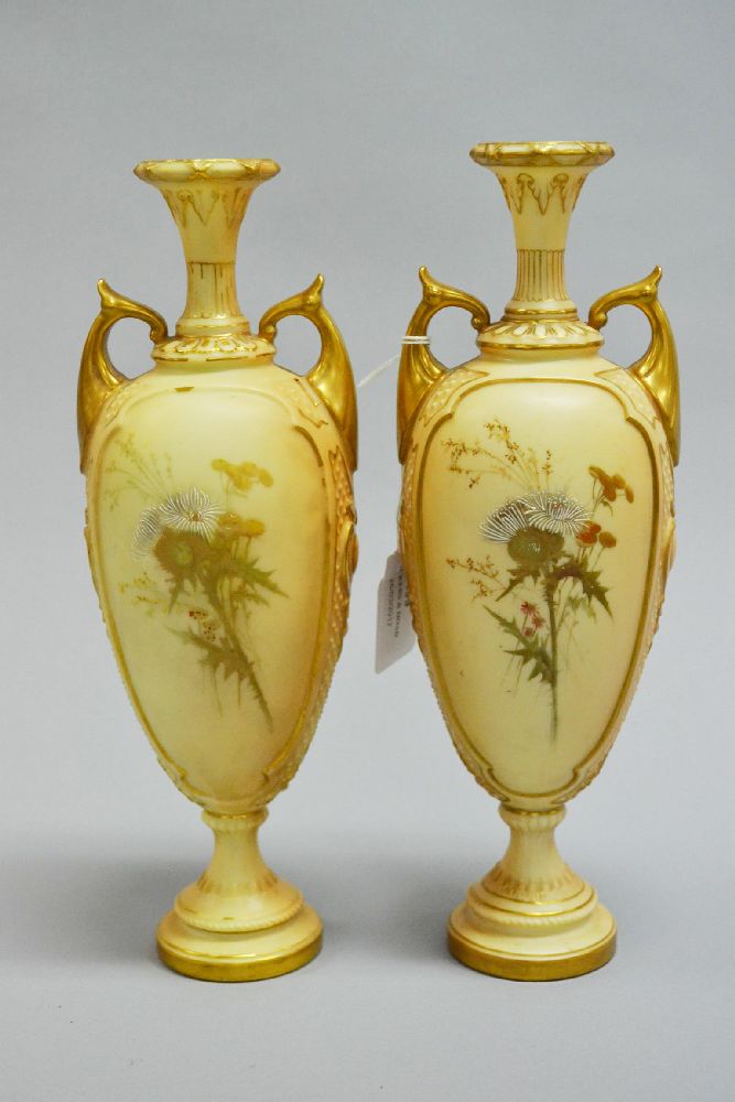 Pair of antique Royal Worcester blush ivory urn form vases, pink & green mark to base (2) - Bild 2 aus 2