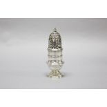 A very fine early 18th century Dutch sugar castor in sterling silver, early 18th c. Amsterdam