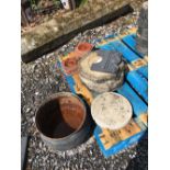 Miscellaneous lot of garden plaques, bricks and a metal pot.