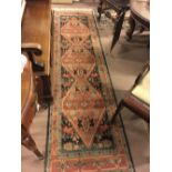 Carpet runner. { 322cm L } .