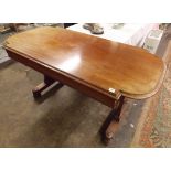 VICTORIAN MAHOGANY CENTRE TABLE WITH A MOULDED EDGE WITH A SINGLE LONG SHALLOW DRAWER ON A TRESTLE