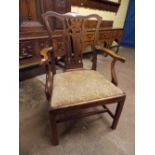 GEORGE III OAK PROVINCIAL CHAIR, PIERCED SPLAT, OUTSWEPT ARMS,